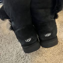 Woman Size 11 Black Ugg Boots 