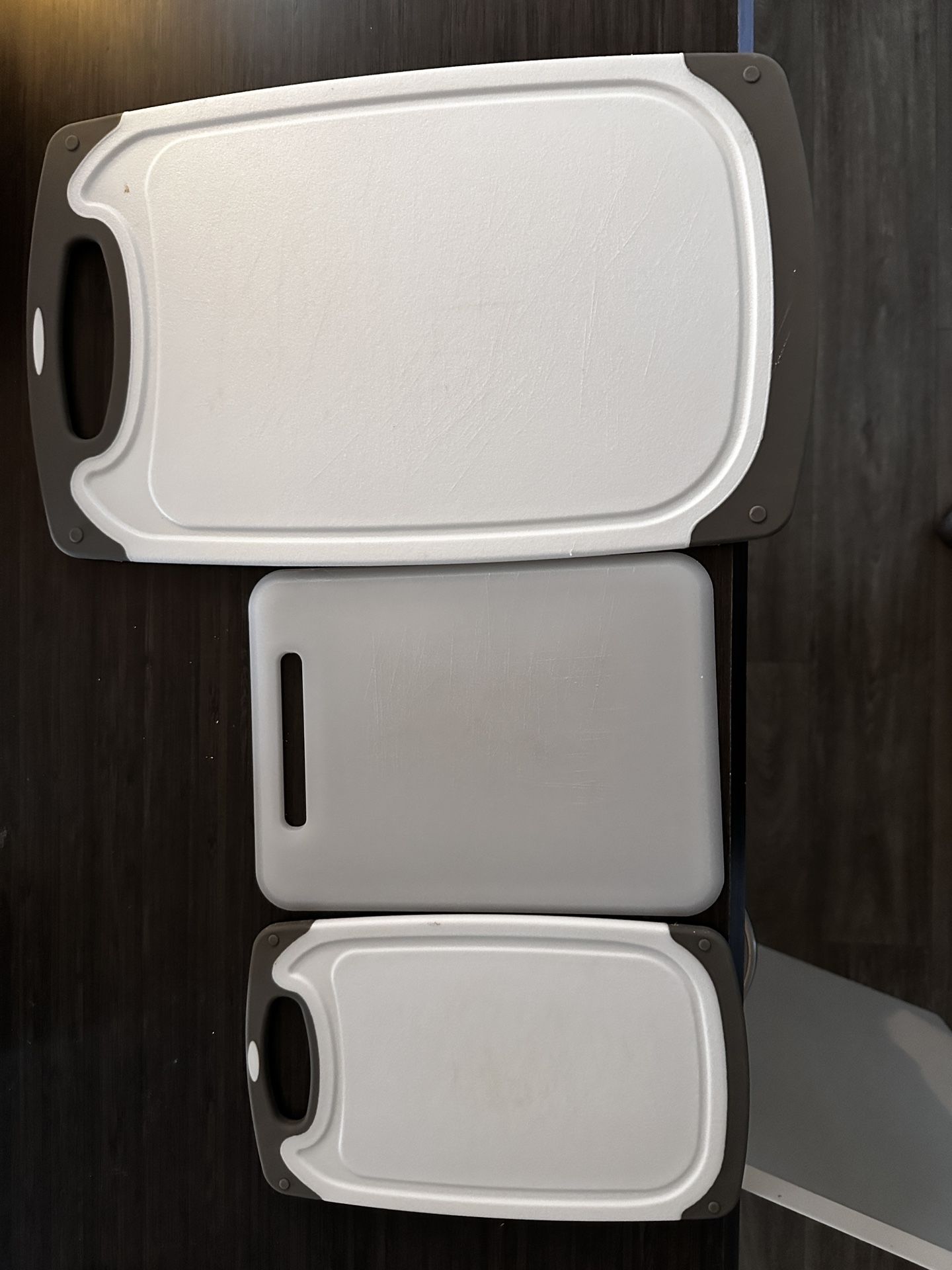 4 Plastic Cutting Boards