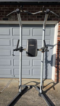 FREE – Power Tower / Pull-Up & Dip Station (SA Gear)