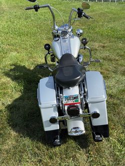 2003  Harley Davidson Road King classic