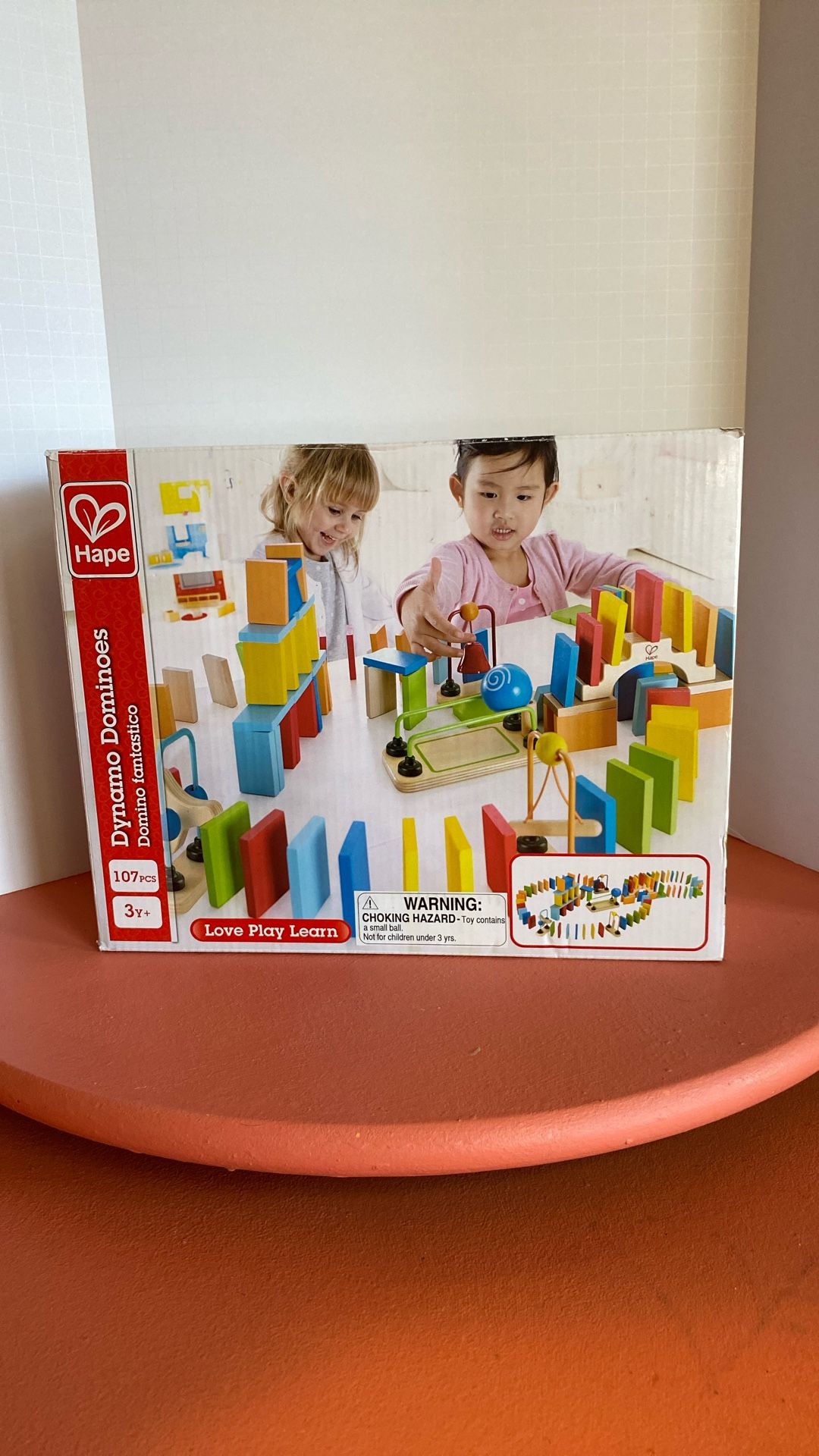 DOMINOES— Dynamo Dominoes 