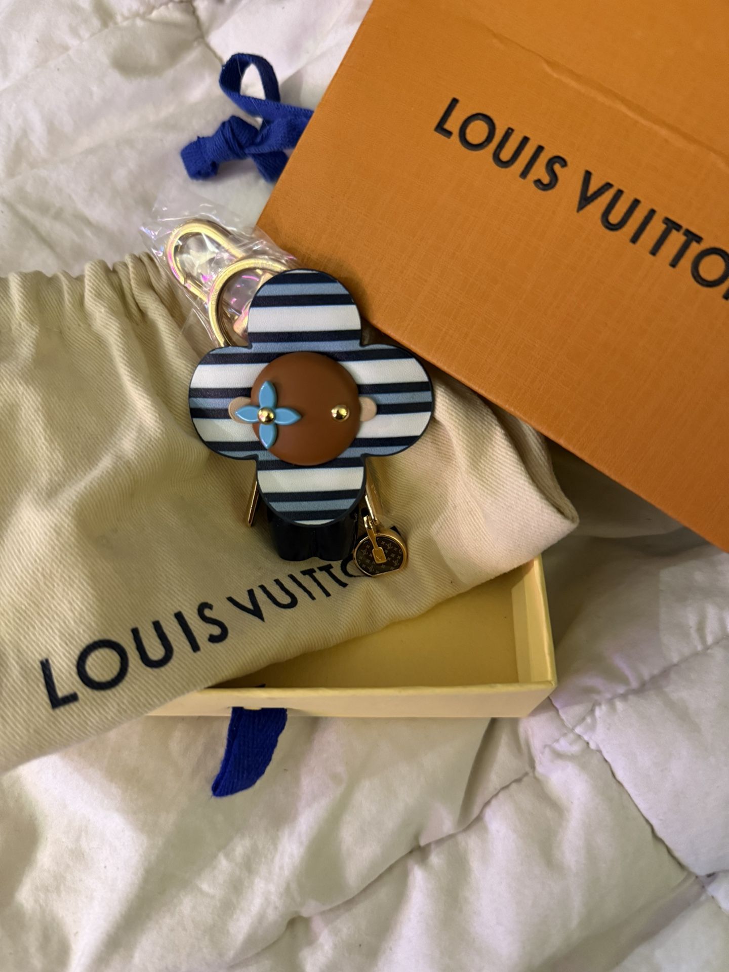 Louis Bag Charm