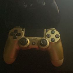 PlayStation 4 With Cords And Games 