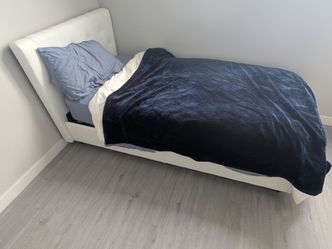 Bed frame