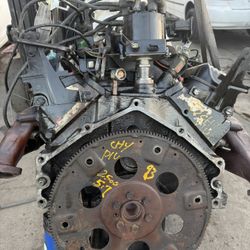 1993 Chevy 2500 Series Truck 5.7 Engine Gasoline 4x2 $950