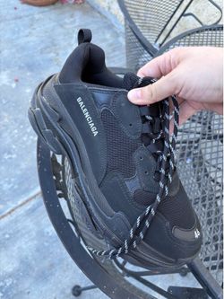 Size 12 men authentic