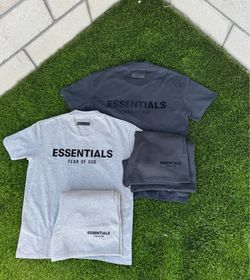 Essentials Set