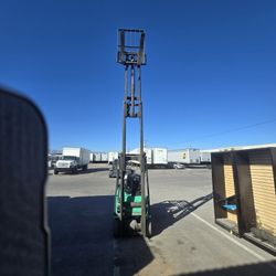 Mitsubishi Forklift Works Great