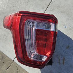 Ford Explorer   Driver Tail Light Oem  16 To 19
