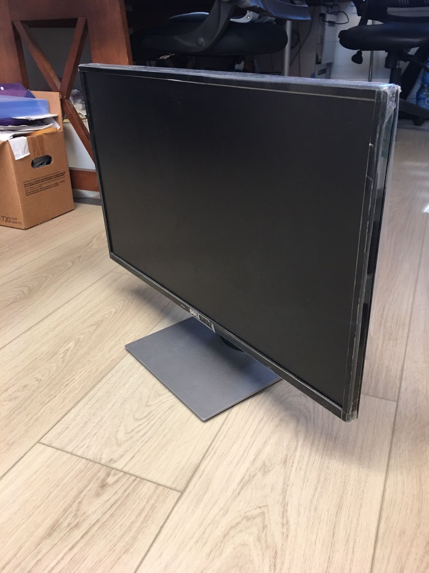 Dell 27 Inch Monitor