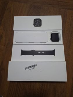 Apple Watch Series 11 - Open Box (Never Used)