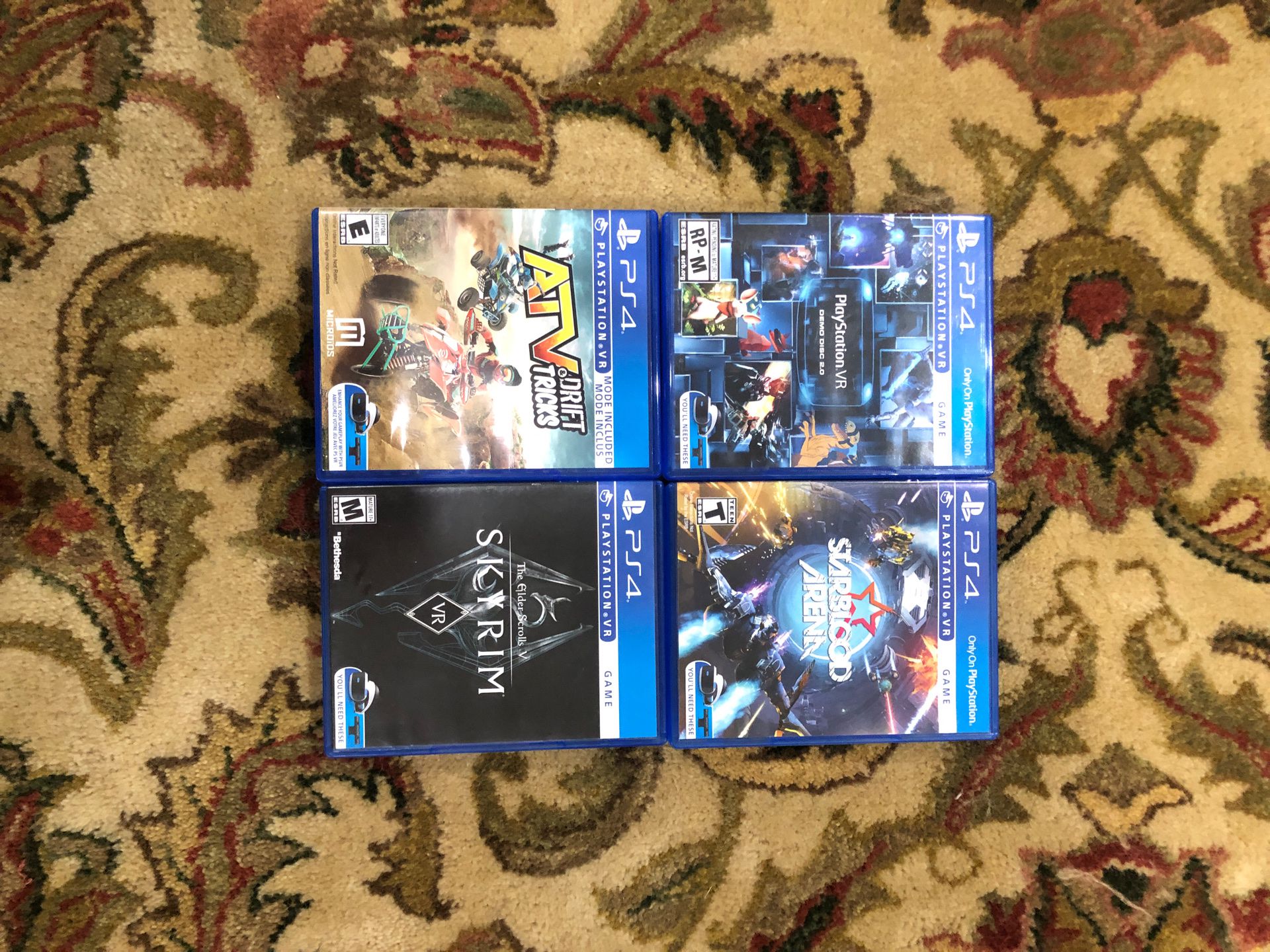 Play station VR games for 8$ each trades acceptable