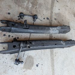 Ls400 Rear Lower Control Arm 