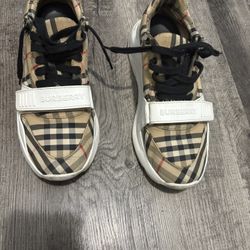 Men Burberry Sneaker