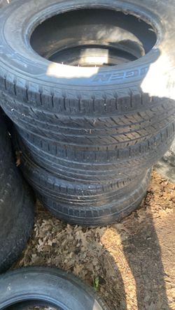 Tires set of four, 275/65/18 Kumho