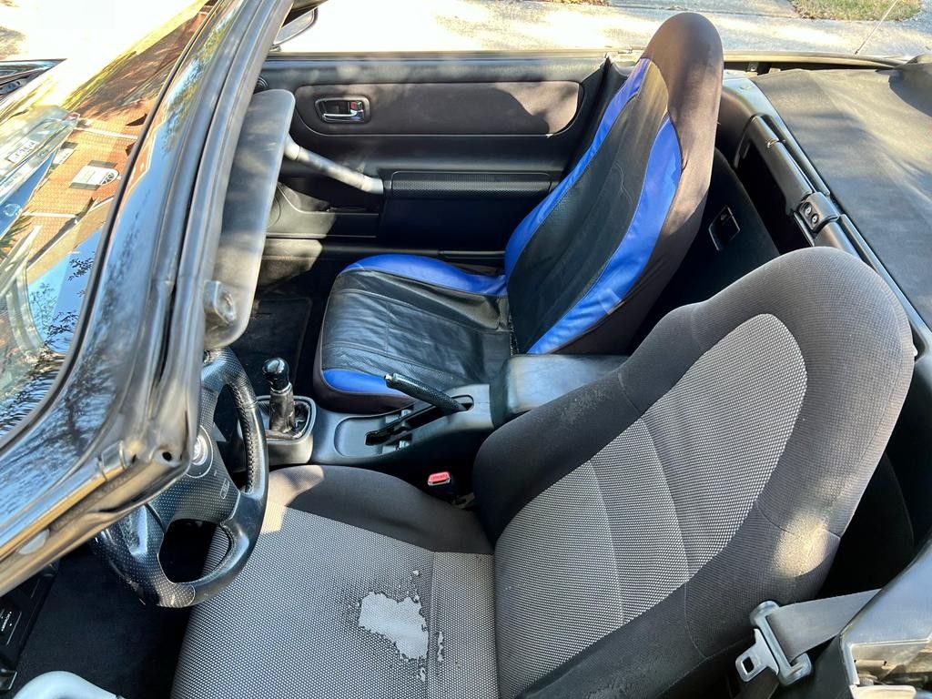 2000 Toyota MR2