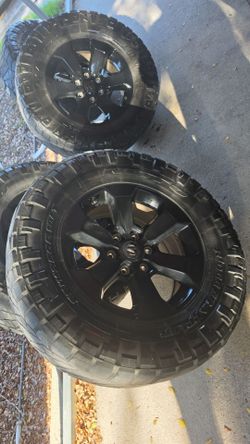 Dodge ram wheels 🛞 18s