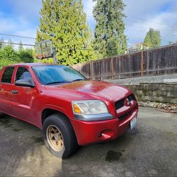 Mitsubishi Raider truck, 2006