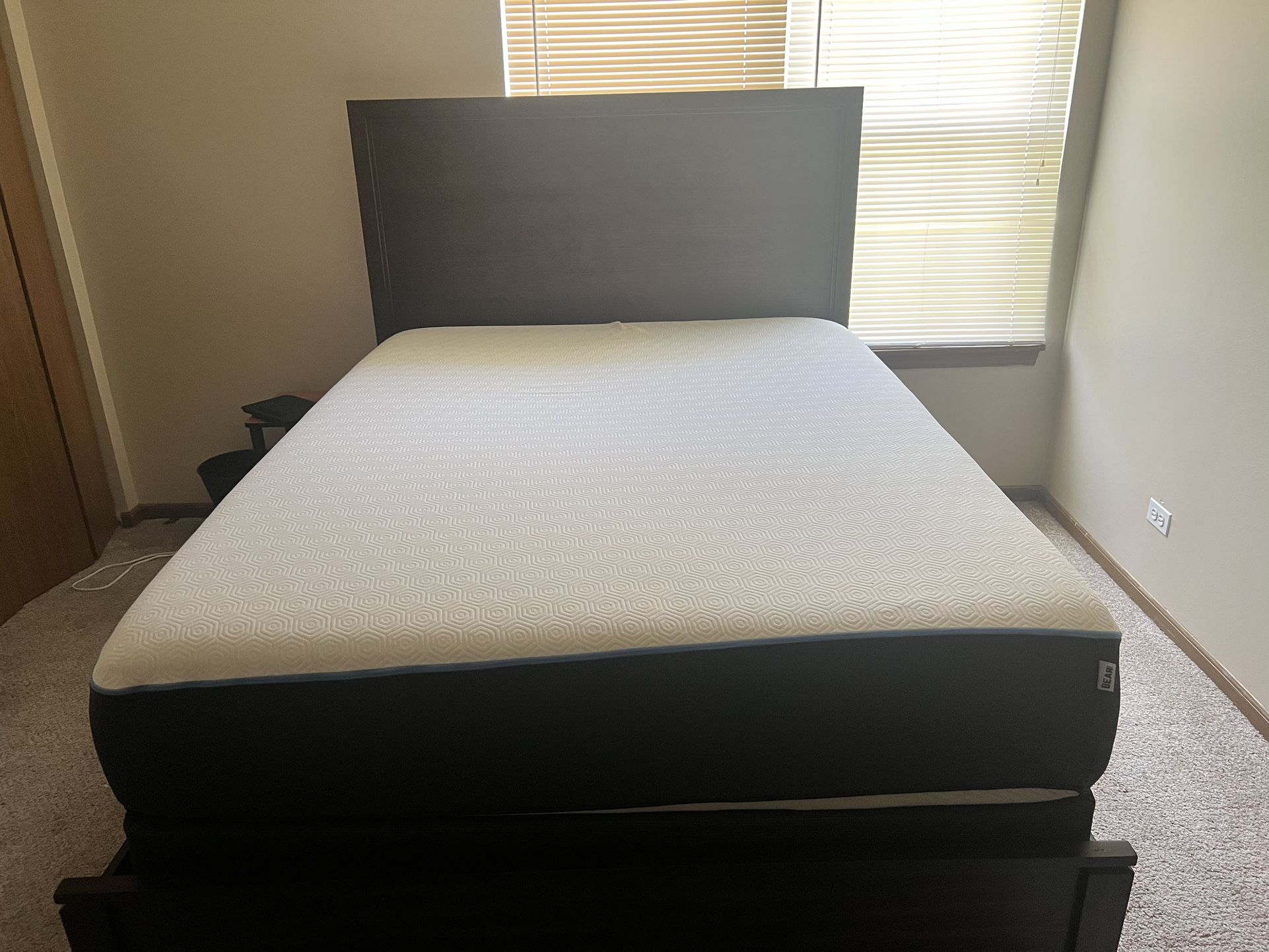 Bear Queen Size Mattress & Boxspring