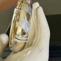 Vintage .Sterling 925 1/20 14K Gold Filled and Diamond-cut  13.03 MM Hinged Size 7 “ Bangle Bracelet 20.05 Grams