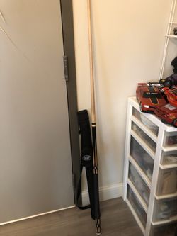 Pool cue