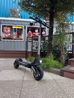 Electric scooter