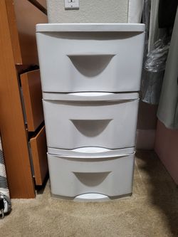 Plastic Storage Bin 
