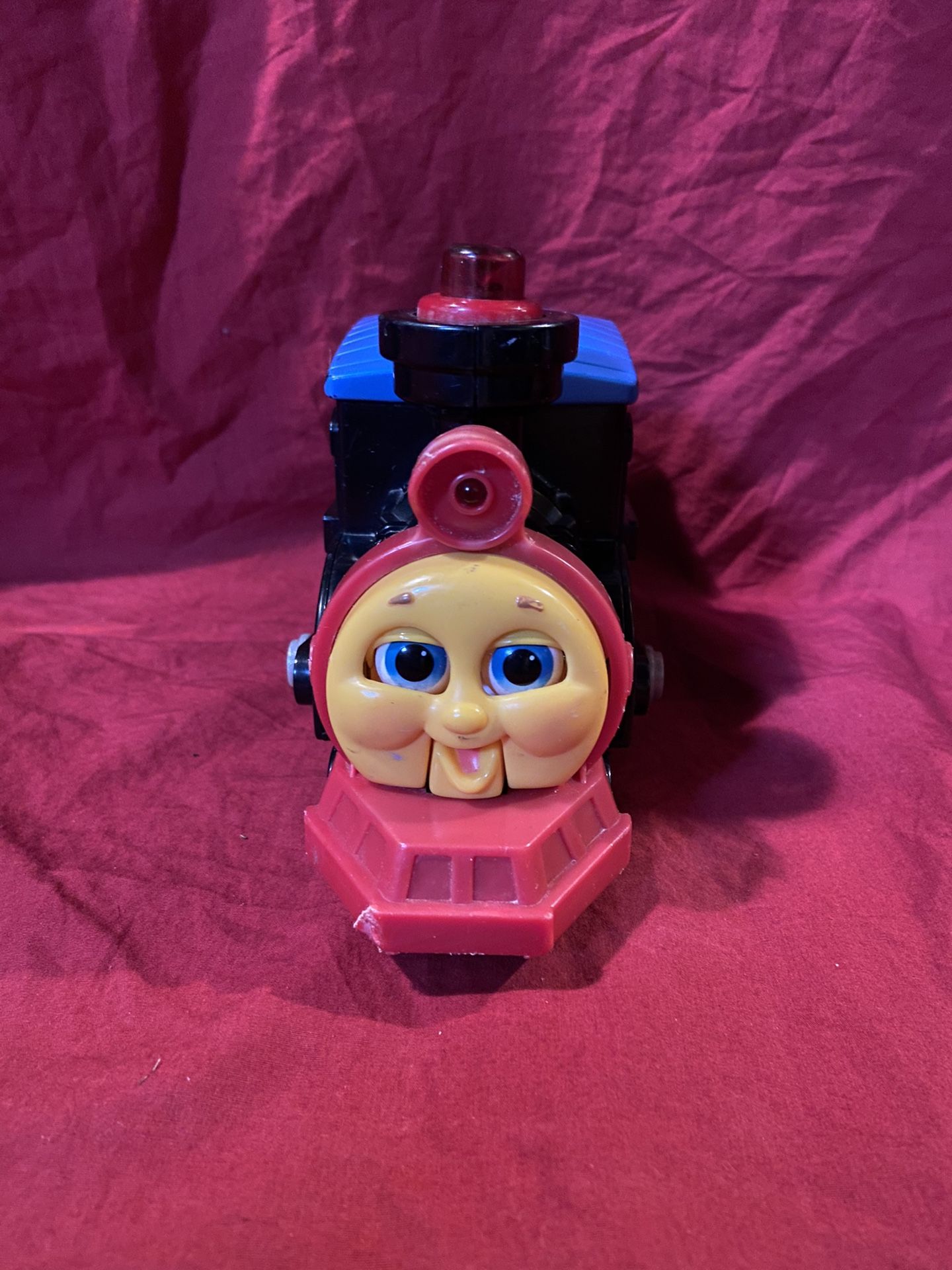 Vintage 1999 Fisher Price Toots The Train Engine 74878 Black/Red