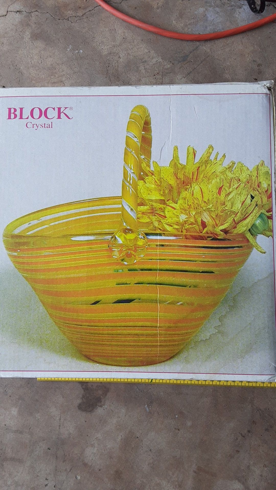 Glass basket