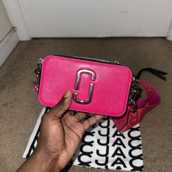 Marc Jacobs Snapshot Hot Pink Multi $250‼️
