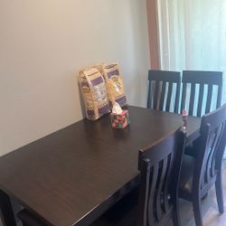 5 Piece Dining Set, real wood