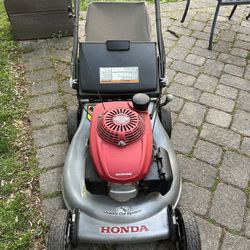 Honda Self Propelled Lawn Mower