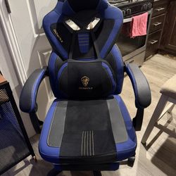 Dowinx Gaming Chair
