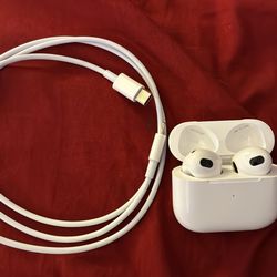 AirPods 4