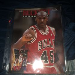 Michael Jordan On Cover Of May 1995 Beckett Magazine