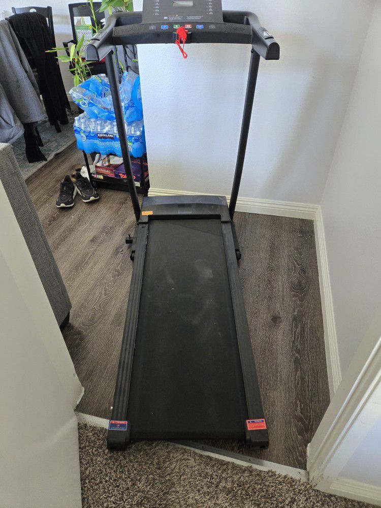 Pick Up Only  Treadmill  Minimum Offer $95