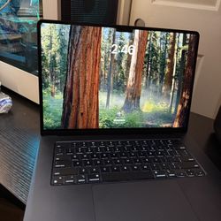 MacBook Air M2 15inch Midnight