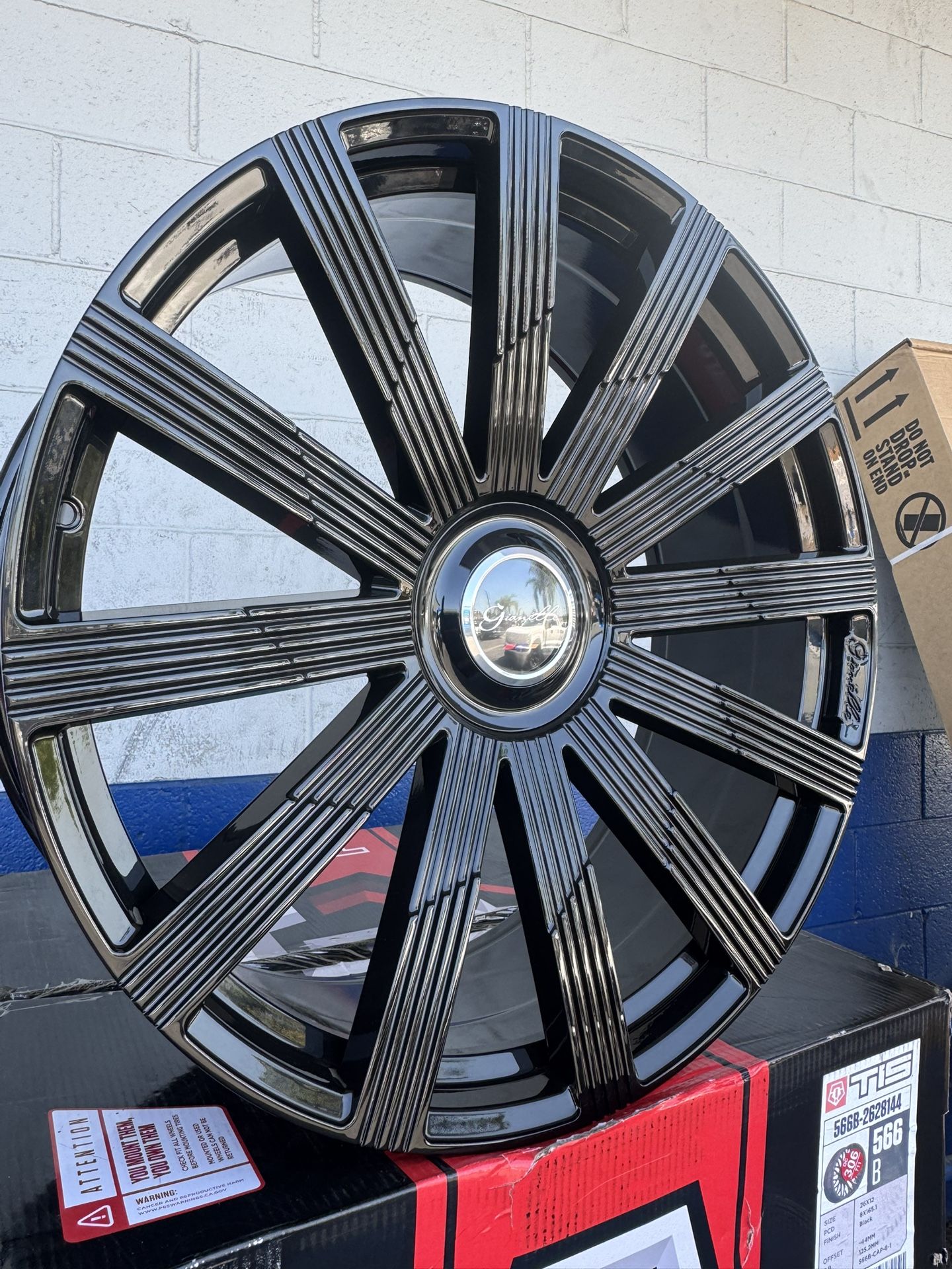 26x10 Gianelle Gloss Black Blank