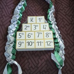 Graduation Lei + Photo Holder