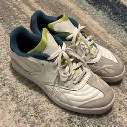 Reebok Vintage Mens 9.5