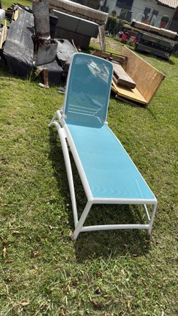 blue pool recliner