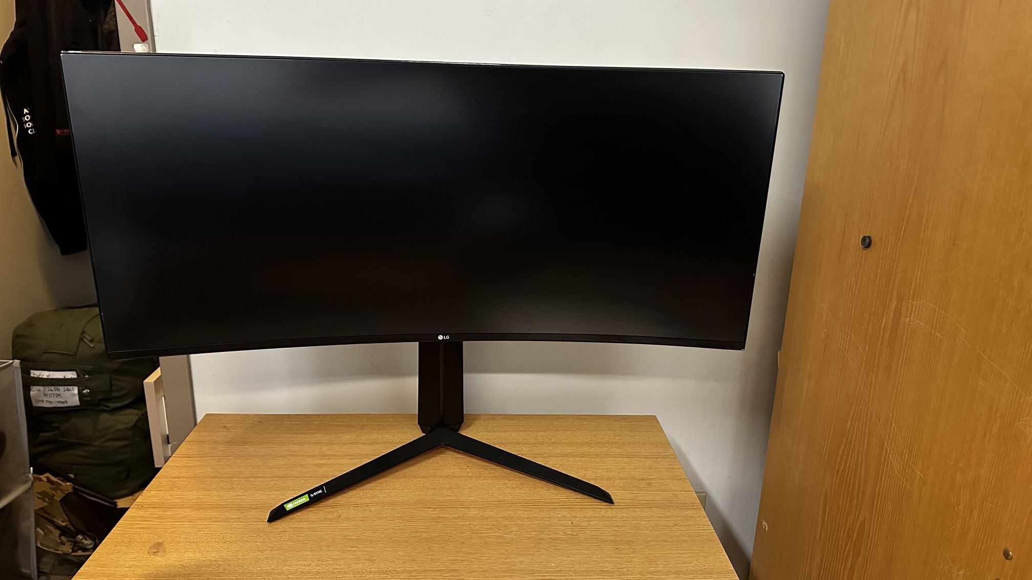 LG Ultragear QHD Ultrawide 1440p 34inch 144hz Curved Gaming Monitor
