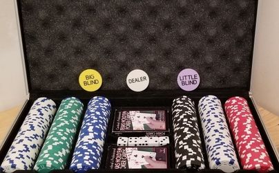 300 Chip Poker Set