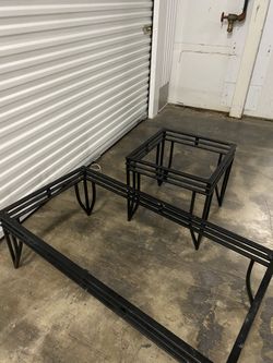 Coffe table, end table, black! Glass included