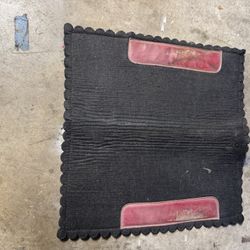 Horse Saddle Pad & Rope With Spring loaded Hooks 
