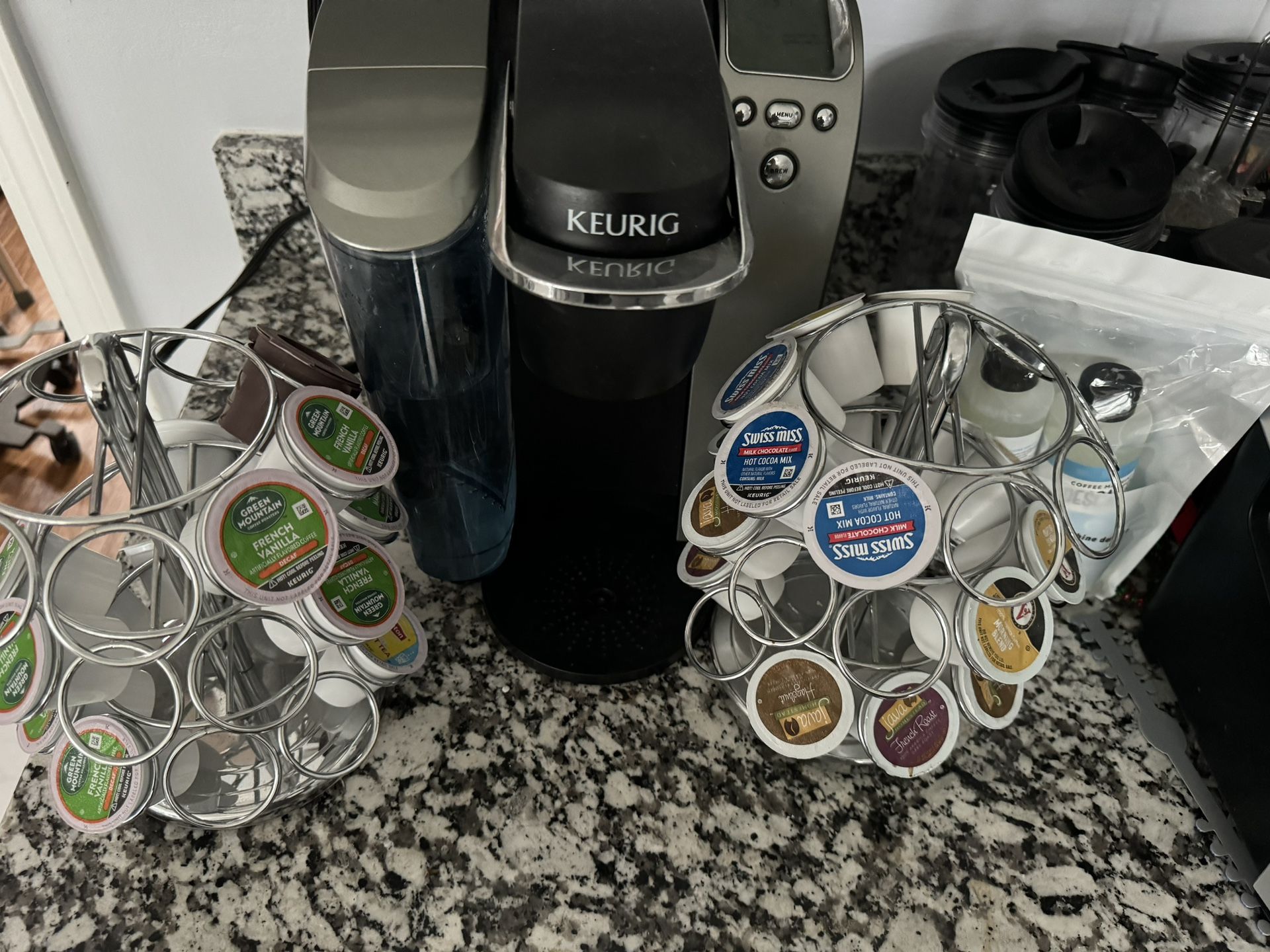 Keurig with 2 Pod Towers 
