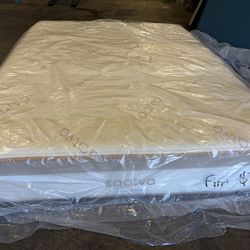 QUEEN MATTRESS LOOM&LEAF