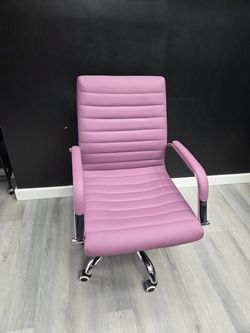 Desk chair new $60