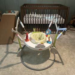 Skip Hop Explore & More Jumpscape Foldaway Jumper 