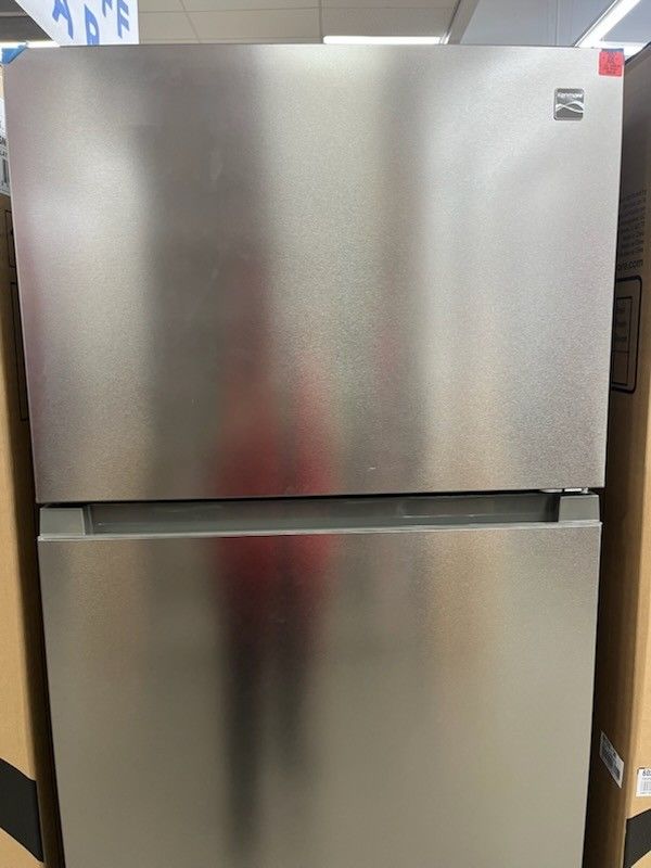 Kenmore Refrigerator Brand New In A Box